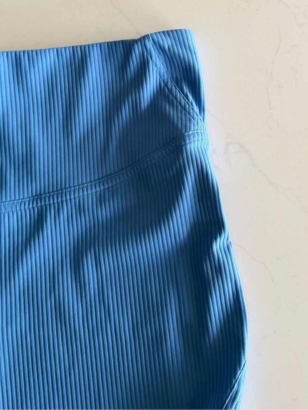 lululemon base pace 8” ribbed - Picture 3 of 16